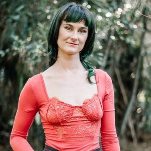 Meet your Posher, Wednesday